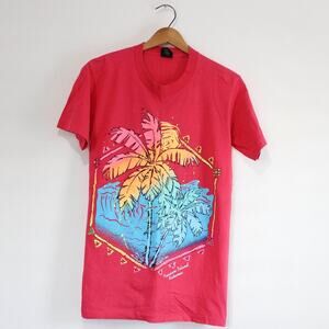 Vintage Treasure Island Bahamas T Shirt Medium